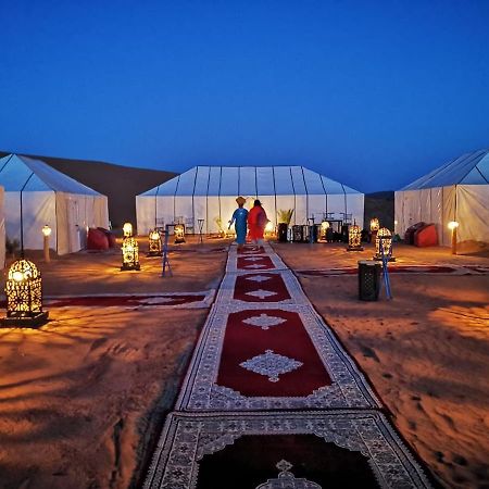 Ammar Luxury Camp Hotel เมอร์ซูกา ภายนอก รูปภาพ