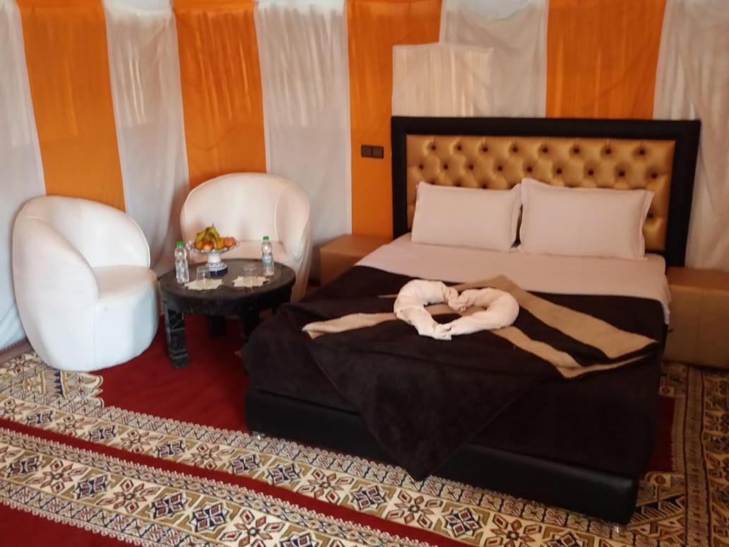 Ammar Luxury Camp Hotel เมอร์ซูกา ภายนอก รูปภาพ