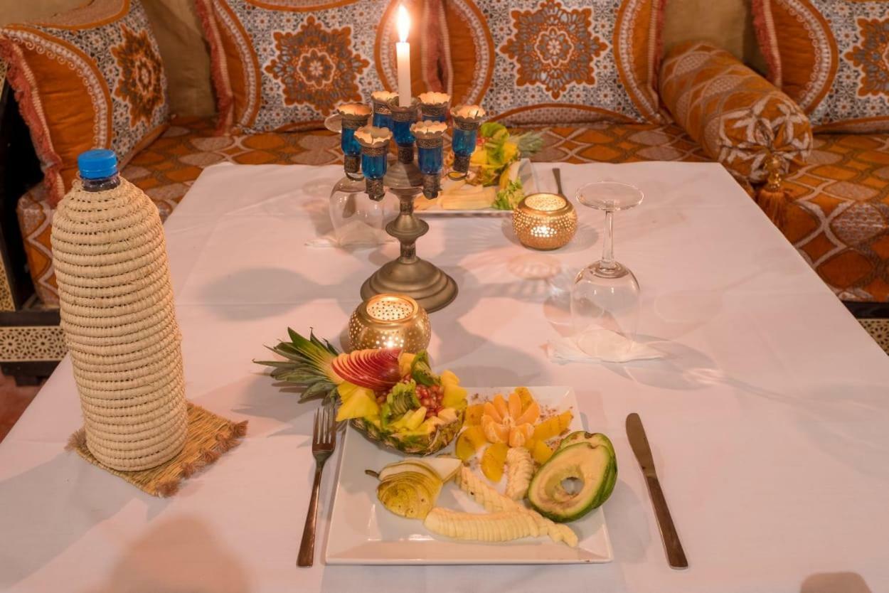 Ammar Luxury Camp Hotel เมอร์ซูกา ภายนอก รูปภาพ